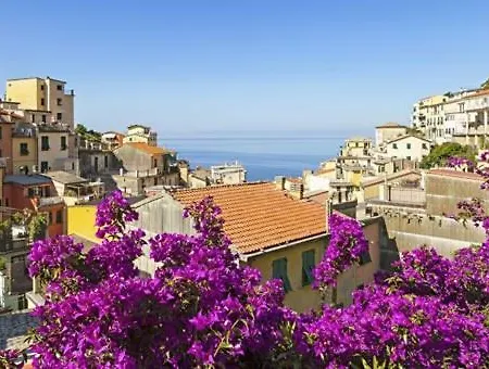 Giramondo Daire La Spezia